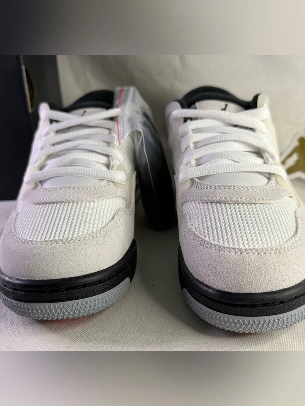 Jordan Low-Top Sneakers - Youth 6 New White, Black, Gray